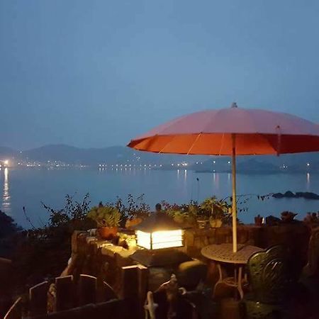 Furen Homestay Nangan Zewnętrze zdjęcie