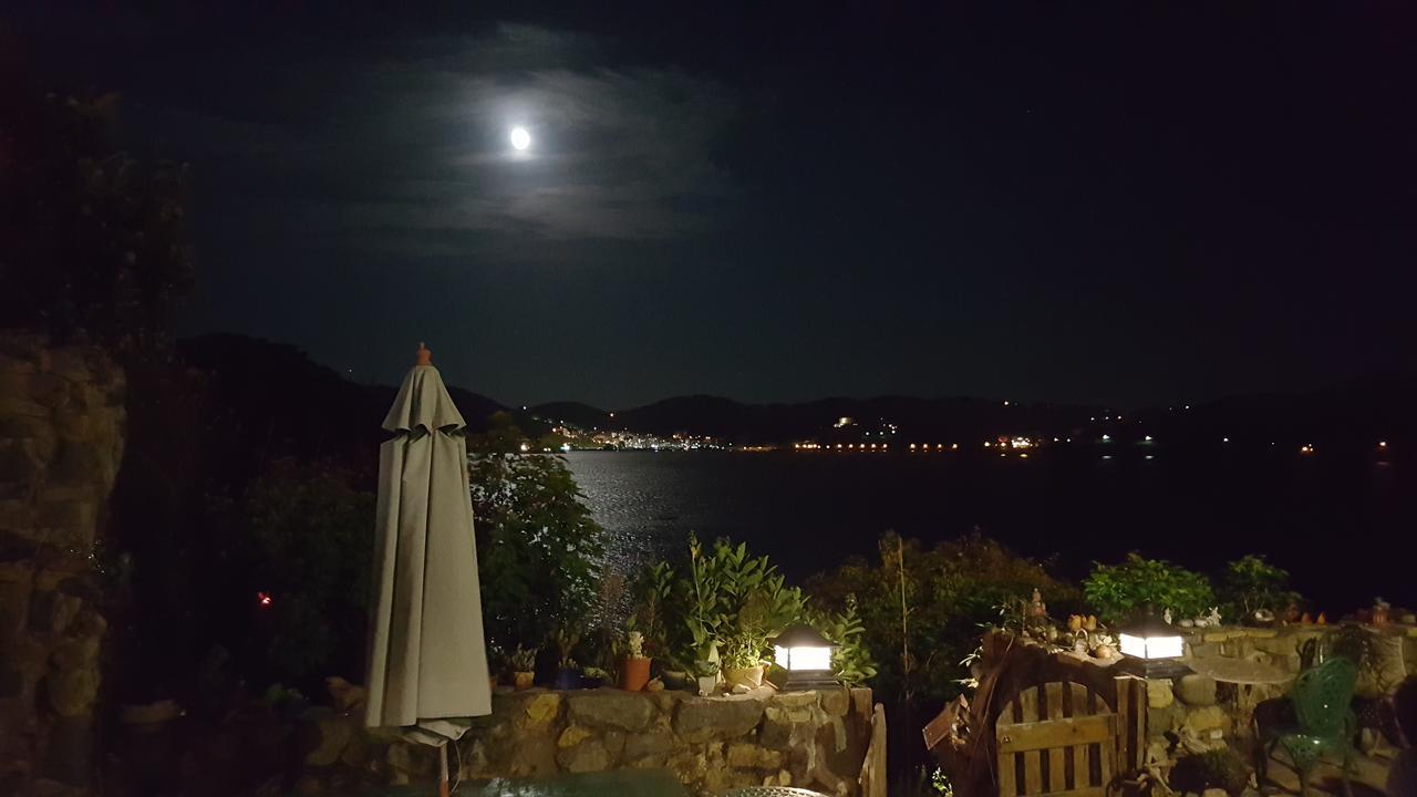 Furen Homestay Nangan Zewnętrze zdjęcie